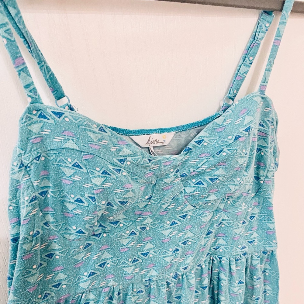 💕Padded Tank Top - Picture 2 of 4